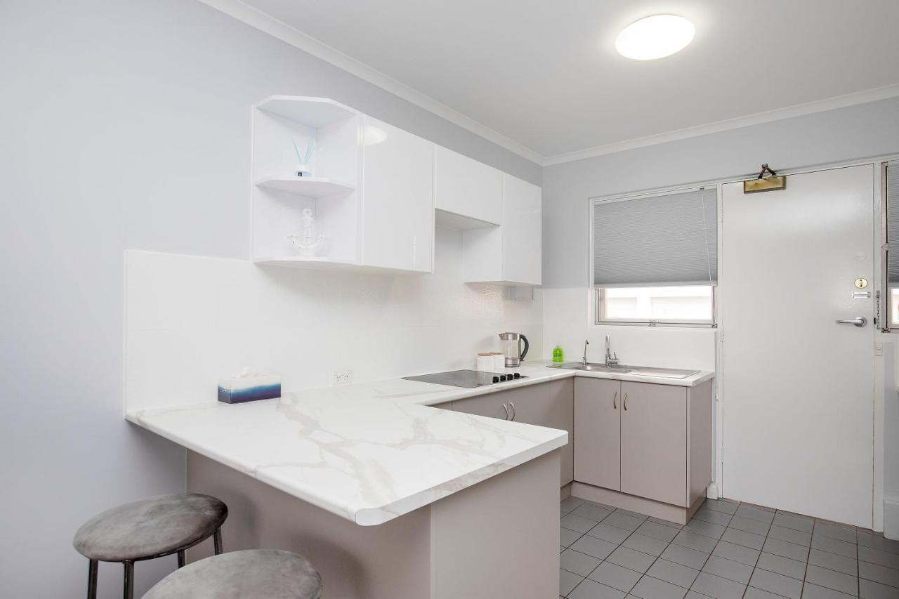 Glenelg Oasis Studios Аделаида Экстерьер фото